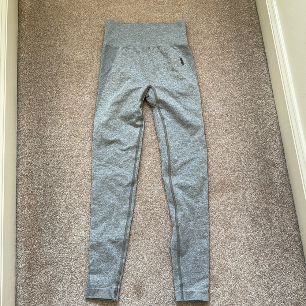 Worn once! Gym Shark Leggings